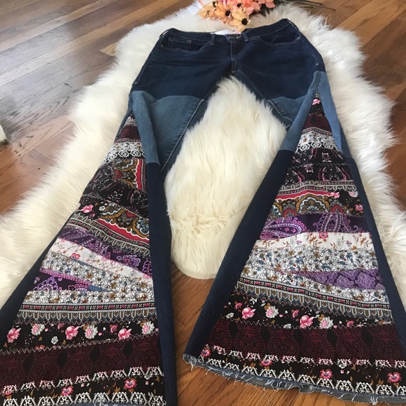 Andera Durham Designs Denim - ♥️♥️True Religion/Reconstructed Bell Bottom